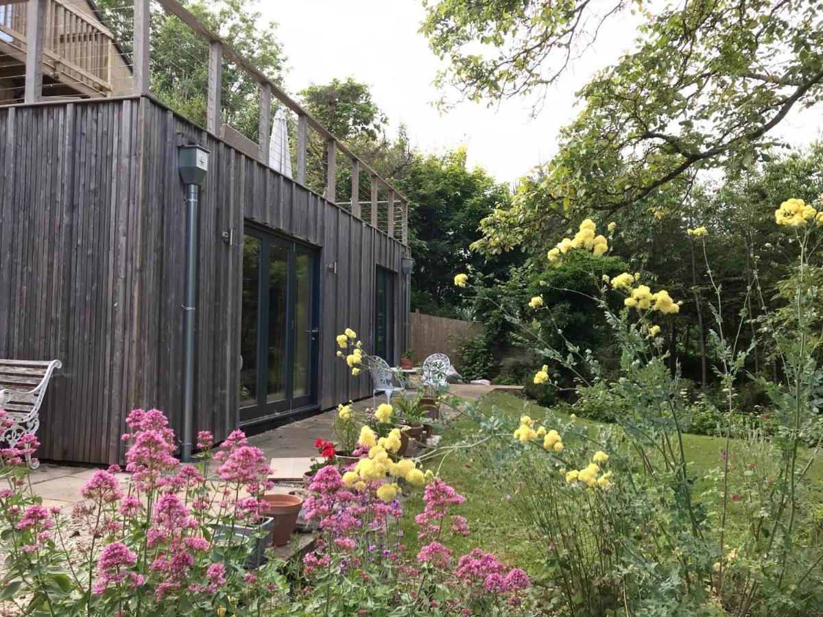 דירות Garden Hideaway, Self-Contained, Edge Of באת' מראה חיצוני תמונה